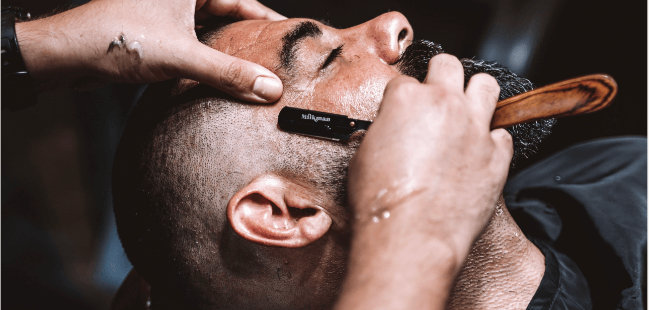 Cut throat razor with barber